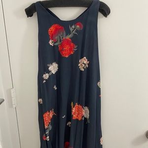 Alice & Olivia razor back shift dress